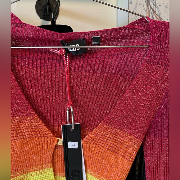 GCDS Top - Picture 2 of 2